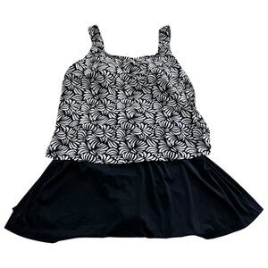Azul by Maxine of Hollywood Black & White Swim Dress Swimsuit Women's Size 22W